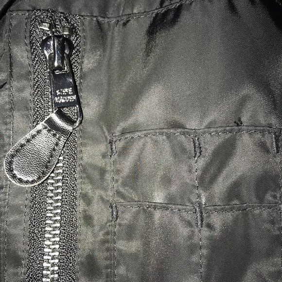 SUPER CUTE☺️ AND WARM PUFFER COAT!🧥💙 (worn once) - Picture 5 of 8